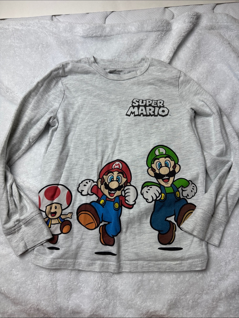 Nintendo Super Mario Light Gray Long Sleeve Tee with Red & Green Accents